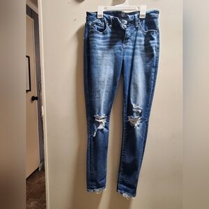 Buckle (BLACK) Midrise Skinny Jeans